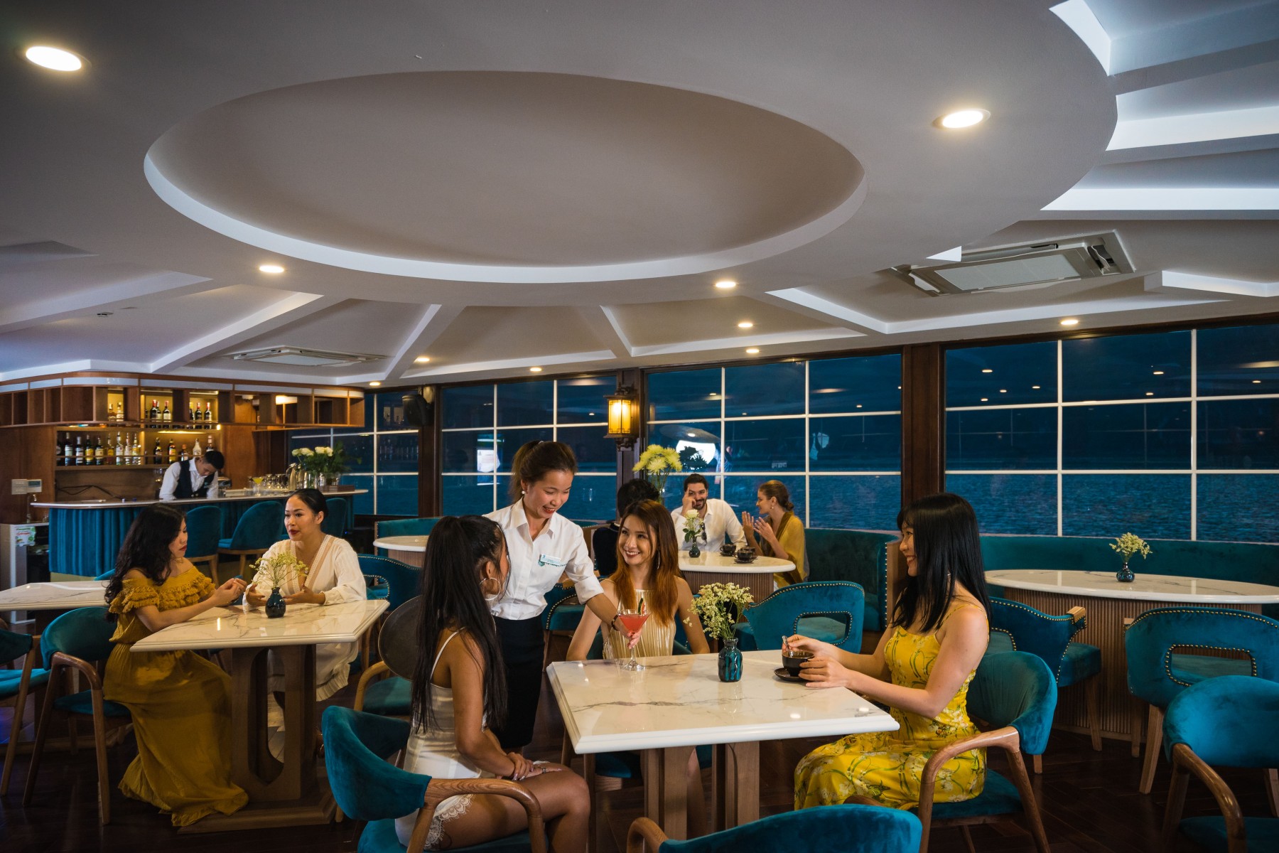 16 Dining Room Min